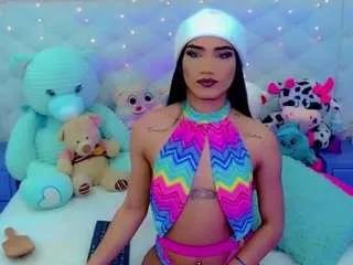 alanna-dollsx on CamSoda 