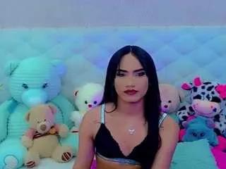 alanna-dollsx on CamSoda 