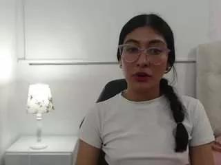 allison-18 on CamSoda 