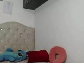 allison-18 on CamSoda 
