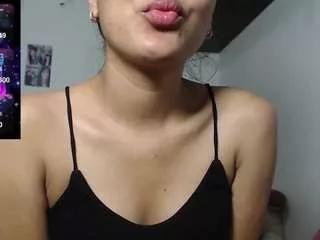 allison-18 on CamSoda 