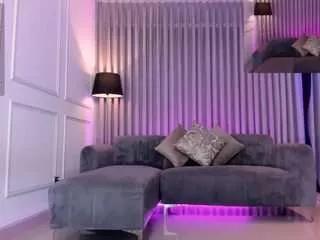 anna-parkker on CamSoda 