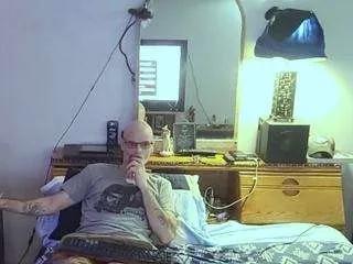 canadaguy1978 on CamSoda 