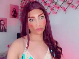 emeli-roushot on CamSoda 