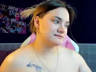 emma-reeed on CamSoda 