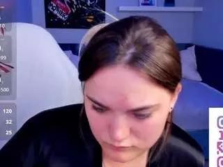 emma-reeed on CamSoda 