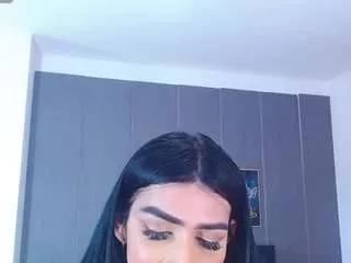 evelynnsex on CamSoda 