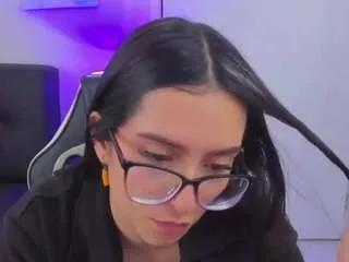 issa-smithhh on CamSoda 