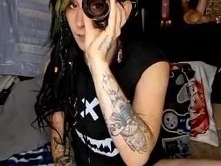 jaded-ink on CamSoda