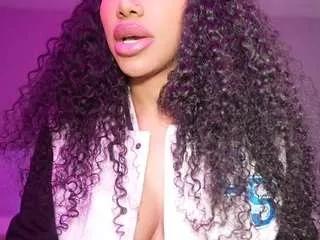 katt-leya on CamSoda 