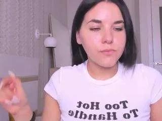 kattyree18 on CamSoda 