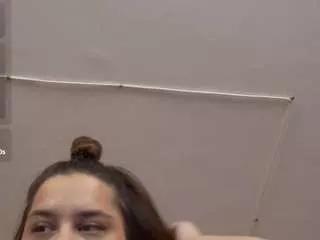 kellybliss on CamSoda 