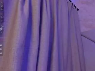 kellyy-cooper on CamSoda 