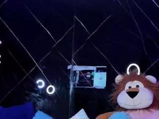 kiimberly-cute on CamSoda 