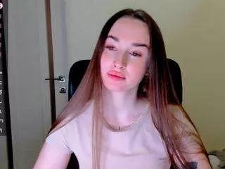 kimmberrr on CamSoda 