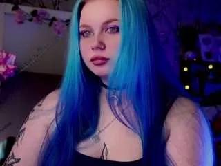 moon-valkyriie on CamSoda 
