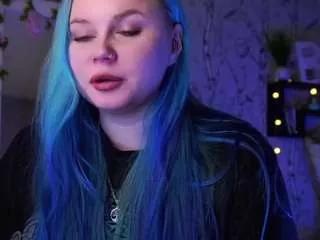 moon-valkyriie on CamSoda 