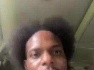 mrmeatstickforher on CamSoda 