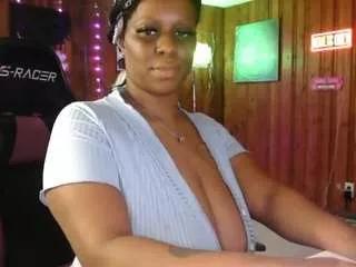purplequeen888 on CamSoda 