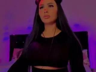 sashachase on CamSoda 