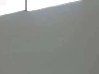 sophiiacutedolls on CamSoda