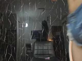 sweetashleyv on CamSoda 