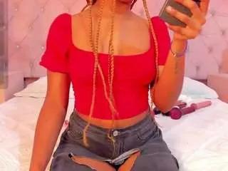 tiifanny-taylor on CamSoda 