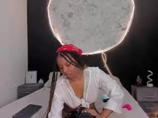 tiifanny-taylor on CamSoda 