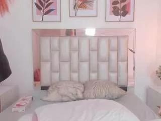 yayisvega on CamSoda 