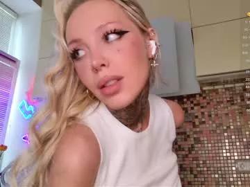Freechat 2badforyou on Chaturbate