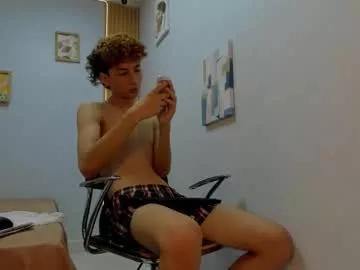 alantrickz365 on Chaturbate 