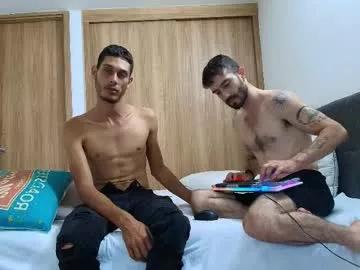 Freechat alejandro_bigcock on Chaturbate