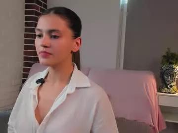 alvabierl on Chaturbate