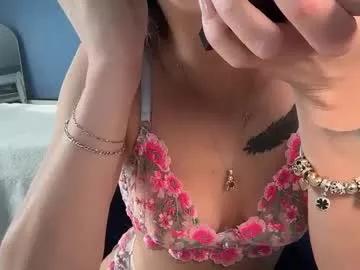 andreaelizabethxo — hang with me #new #boobs #natural #bigass #18