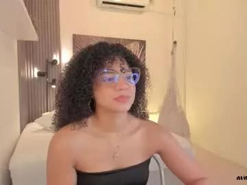 avalon_badger — SHOW TITS [7 tokens left] WELCOME GUYS, PVT OPEN 18TK #latina #naughty #feet #18 #bigass