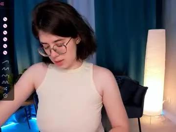 bellacaress on Chaturbate