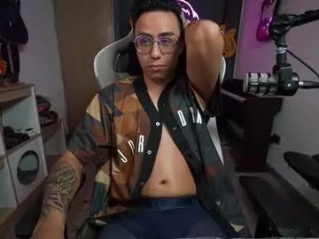 bigxboy96 — hello  ** big cum show for you #latino #bigcock #monstercock #uncut #young [1000 tokens remaining]