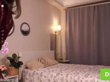cheekie_breekie — goal: kiss and suck my fingers :) umm hello (*^^*) my name is Lia! #18 #bigboobs #puffynipples #new #young [55 tokens remaining]