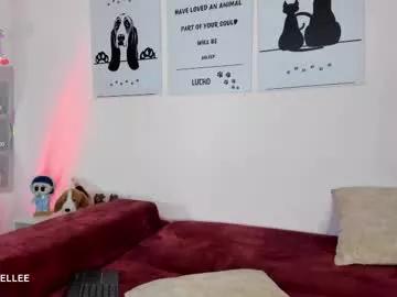 ellegisellee on Chaturbate 