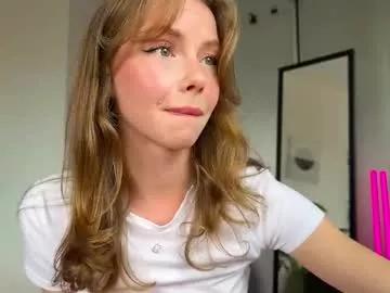 elli_harmon on Chaturbate 