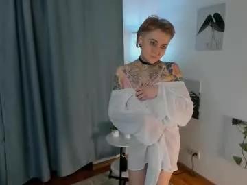 elvenglow on Chaturbate 
