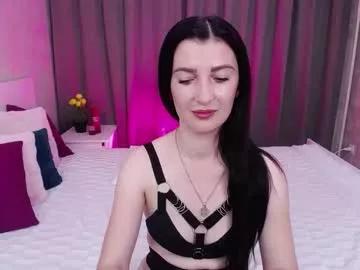 evelingills on Chaturbate 