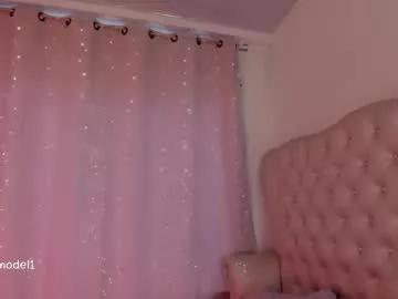 evelyn_evelyn on Chaturbate 
