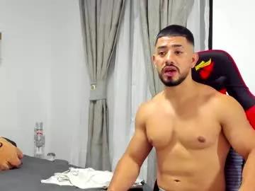 ezzio_scolaro —    #bigdick #bigass #muscle #lovense #muscleworship