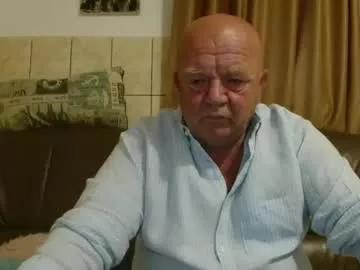 fullballs6 on Chaturbate 
