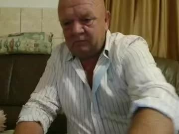 fullballs6 on Chaturbate 
