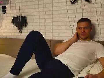 Chaturbate garettvosss  is Freechat  garettvosss ā play with me - Goal is : hot cum show #cum #lovense #bigcock #straight #new