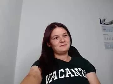 izzyflame18 on Chaturbate