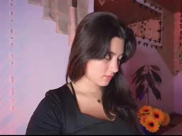kisstarxxx on Chaturbate 