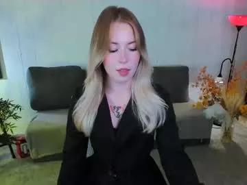 lanaroselle on Chaturbate 